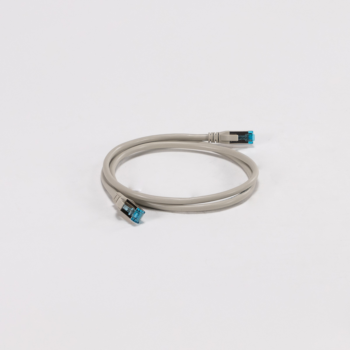 Cable de conexión CAT5 preensamblado de 1 m